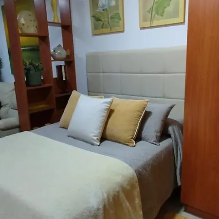 Maradentro Apartahotel Bueu